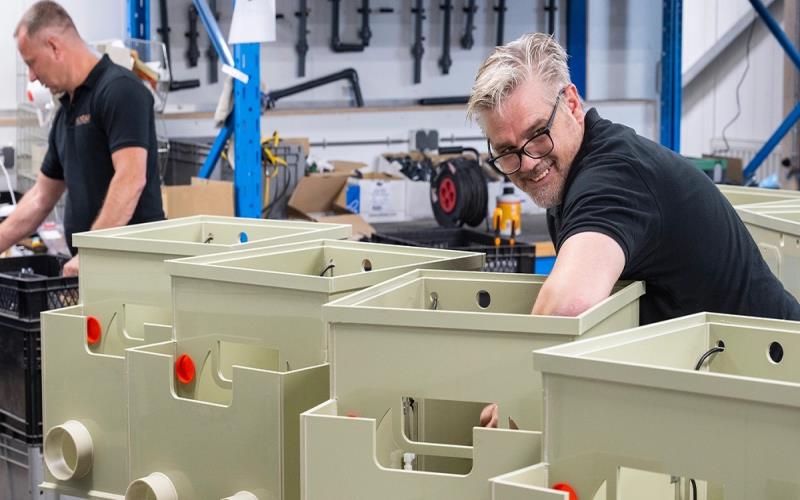 The Best Cleaning Practices for Burtons Aquatics Drum Filters